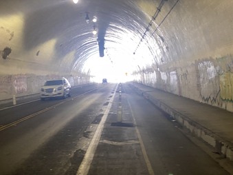 Enlarge photo 44