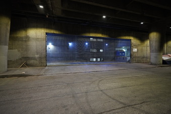 Enlarge photo 19