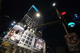 Enlarge photo 35