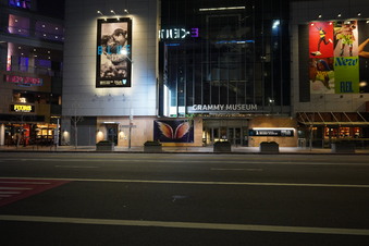 Enlarge photo 40
