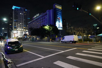 Enlarge photo 59