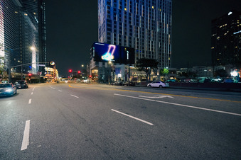 Enlarge photo 77
