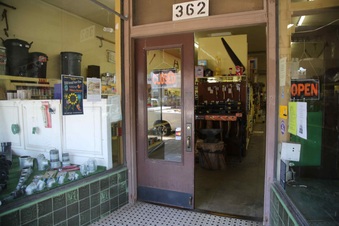Enlarge photo 8