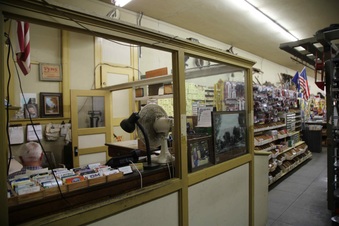 Enlarge photo 38