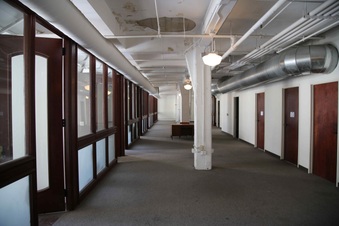 Enlarge photo 25