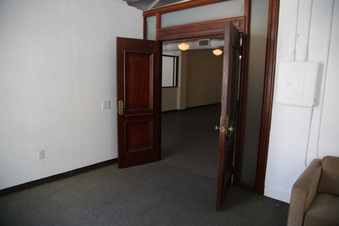 Enlarge photo 34