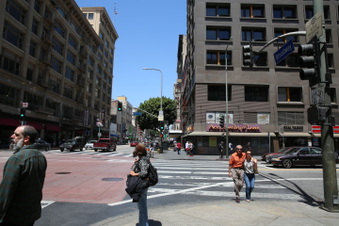 Enlarge photo 24