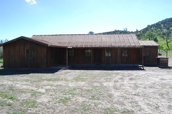 Enlarge photo 22