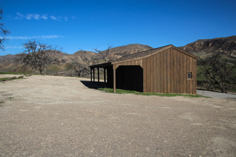 Enlarge photo 105