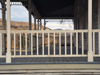 Enlarge photo 13