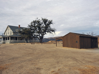 Enlarge photo 19