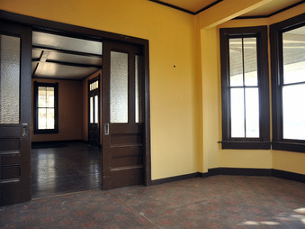 Enlarge photo 48