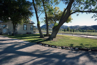 Enlarge photo 34