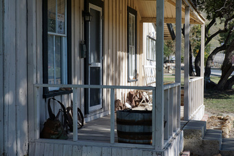 Enlarge photo 40