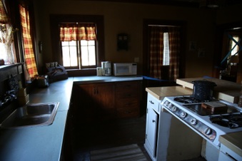 Enlarge photo 17