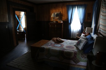 Enlarge photo 18