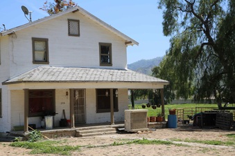 Enlarge photo 18
