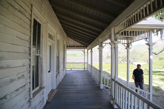 Enlarge photo 22