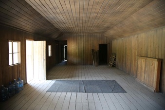 Enlarge photo 58