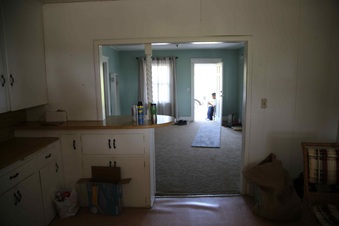 Enlarge photo 89