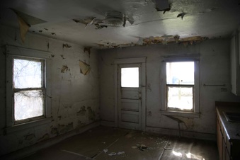 Enlarge photo 103