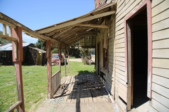 Enlarge photo 8