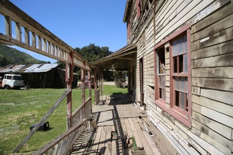 Enlarge photo 22