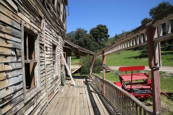Enlarge photo 23