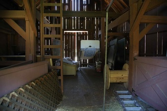 Enlarge photo 67