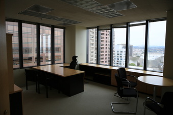 Enlarge photo 30