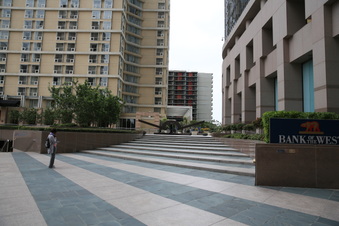 Enlarge photo 47