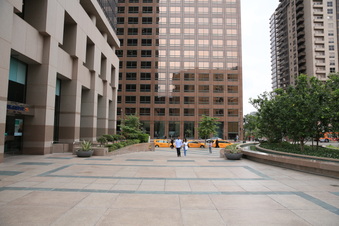 Enlarge photo 49