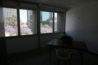 Enlarge photo 8