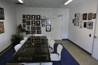 Enlarge photo 17