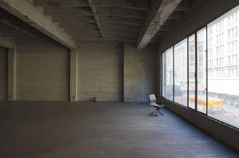 Enlarge photo 3
