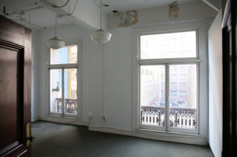 Enlarge photo 8