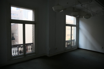 Enlarge photo 22