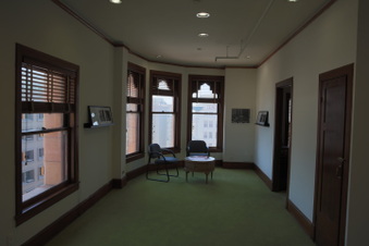 Enlarge photo 12