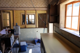 Enlarge photo 1