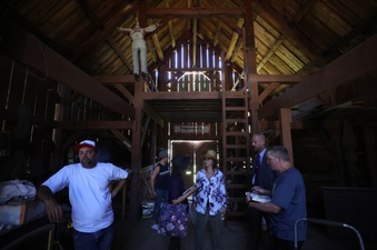 Enlarge photo 38