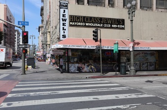 New York Street/ Leaf Street