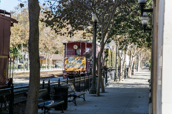 Enlarge photo 112
