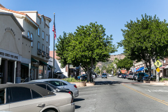 Enlarge photo 187