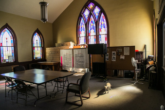 Enlarge photo 216