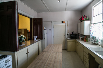 Enlarge photo 218