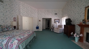 Enlarge photo 45
