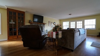 Enlarge photo 18