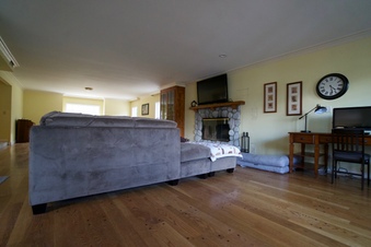 Enlarge photo 19