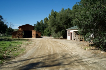 Barn