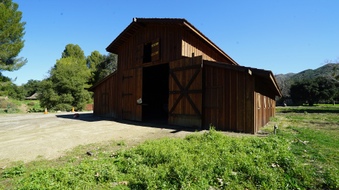 Enlarge photo 23